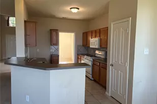 10701 Ambling Trail, Fort Worth, TX 76108 - Photo 5