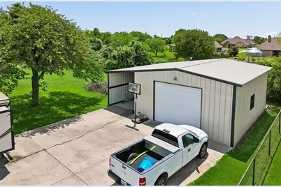 107 Blue Ribbon Trail, Weatherford, TX 76087 - Photo 23