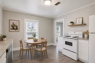 630 E Acheson St, Denison, TX 75021 - Photo 7