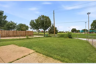 5052 Arbor Glen Road, The Colony, TX 75056 - Photo 17