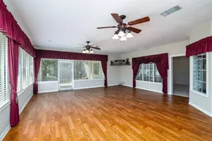 4525 Teasley Ln, Denton, TX 76210 - Photo 15