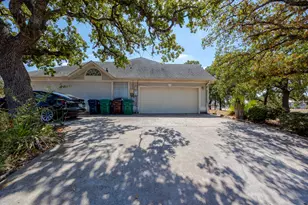 4525 Teasley Ln, Denton, TX 76210 - Photo 3