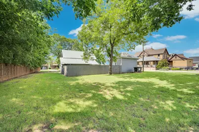 401 E Avenue G, Midlothian, TX 76065 - Photo 9
