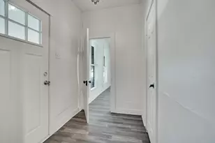 401 E Avenue G, Midlothian, TX 76065 - Photo 13