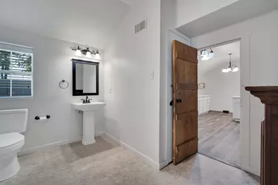 401 E Avenue G, Midlothian, TX 76065 - Photo 21