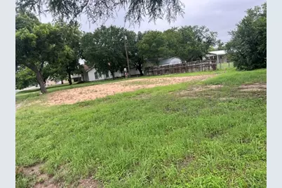 303 W First St Street, Hico, TX 76457 - Photo 3