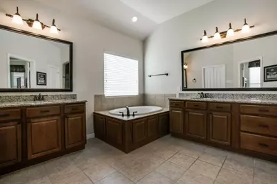 181 Hampton Drive, Fate, TX 75087 - Photo 17