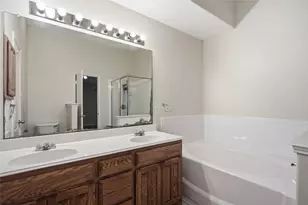 8377 Edgepoint Tr, Fort Worth, TX 76053 - Photo 29