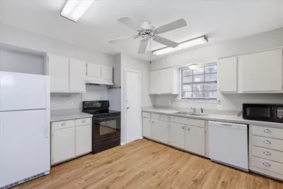 814 Anderson Street, Denton, TX 76201 - Photo 7