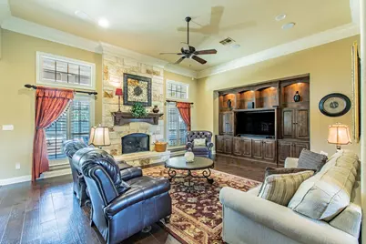 437 Winding Creek Lane, Waco, TX 76657 - Photo 3