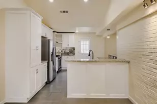 6915 E Grand Ave, Dallas, TX 75223 - Photo 11