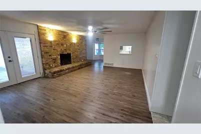 7449 Monterrey Drive, Fort Worth, TX 76112 - Photo 23