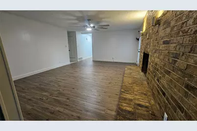 7449 Monterrey Drive, Fort Worth, TX 76112 - Photo 5