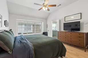 5809 Southmoor Ln, The Colony, TX 75056 - Photo 15