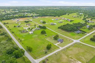 111 Adair Ln, Weatherford, TX 76088 - Photo 31