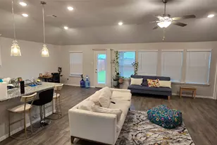 14220 Aberavon Dr, Pilot Point, TX 76258 - Photo 5