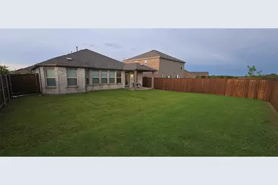 14220 Aberavon Drive, Pilot Point, TX 76258 - Photo 15