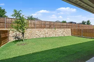 113 Lakeview Dr, Oak Point, TX 75068 - Photo 11