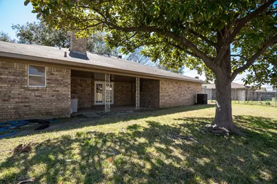 9190 Orbiter Circle, Dallas, TX 75243 - Photo 5