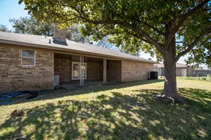 9190 Orbiter Cir, Dallas, TX 75243 - Photo 5