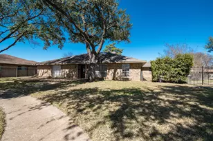 9190 Orbiter Cir, Dallas, TX 75243 - Photo 3