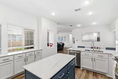 1021 Mason Street, Aubrey, TX 76227 - Photo 7