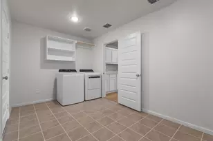 1928 Laurel Pk Ln, Seagoville, TX 75159 - Photo 11