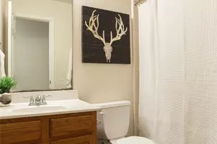 10201 Franklin Dr, Providence Village, TX 76227 - Photo 21