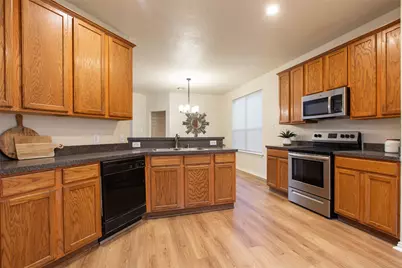 10201 Franklin Drive, Providence Village, TX 76227 - Photo 5