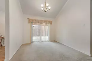 302 Manana Dr, Grand Prairie, TX 75050 - Photo 9