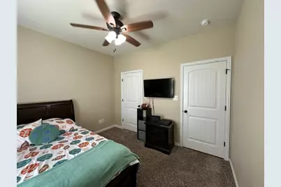 211 Hilre Drive, Sherman, TX 75092 - Photo 17