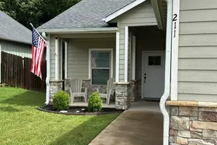 211 Hilre Dr, Sherman, TX 75092 - Photo 3