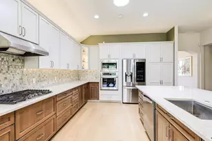 8301 Cardiff Cir, Plano, TX 75025 - Photo 7