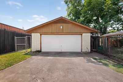 7117 Hunnicut Road, Dallas, TX 75227 - Photo 39