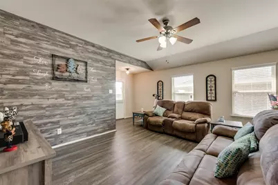 2806 Balleywood Drive, Seagoville, TX 75159 - Photo 5