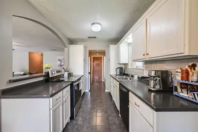 4421 Tiptop Street, Haltom City, TX 76117 - Photo 13