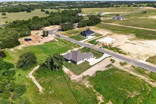 409 McAlpine, Springtown, TX 76023 - Photo 33