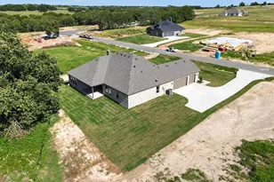 409 McAlpine, Springtown, TX 76023 - Photo 31