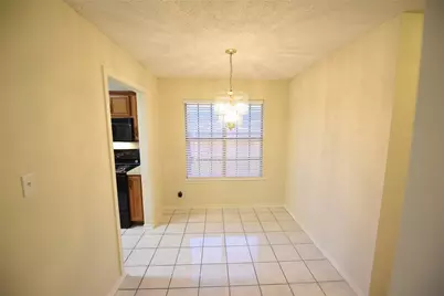 6419 Brookhaven Trail, Arlington, TX 76001 - Photo 5