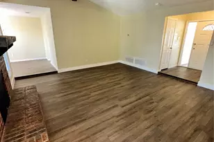 6620 Moss Ln, Watauga, TX 76148 - Photo 17