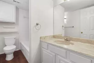 13215 Emily Rd, Dallas, TX 75240 - Photo 11