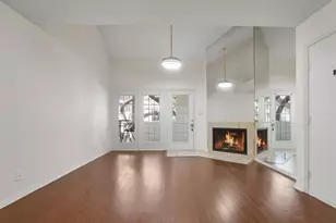 13215 Emily Rd, Dallas, TX 75240 - Photo 3