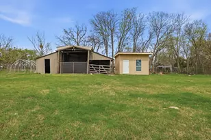 3913 Hickox Rd, Rowlett, TX 75089 - Photo 25