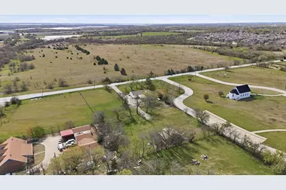 3913 Hickox Road, Rowlett, TX 75089 - Photo 31