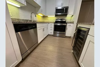 801 N Bishop Avenue #1-205, Dallas, TX 75208 - Photo 7
