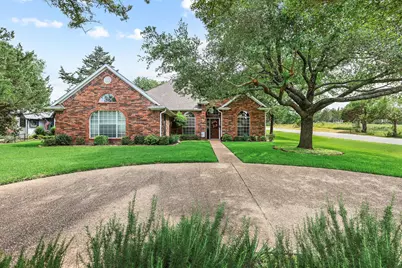 10 Fairway Loop Drive, Pottsboro, TX 75076 - Photo 1