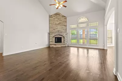 604 Cody Lane, Mansfield, TX 76063 - Photo 9