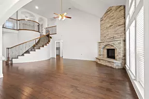 604 Cody Ln, Mansfield, TX 76063 - Photo 11