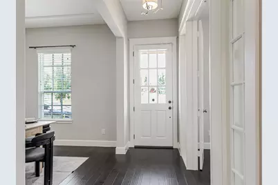 1020 Gardenia Street, Carrollton, TX 75007 - Photo 3