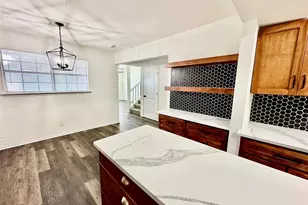4617 Waterway Dr N, Fort Worth, TX 76137 - Photo 9
